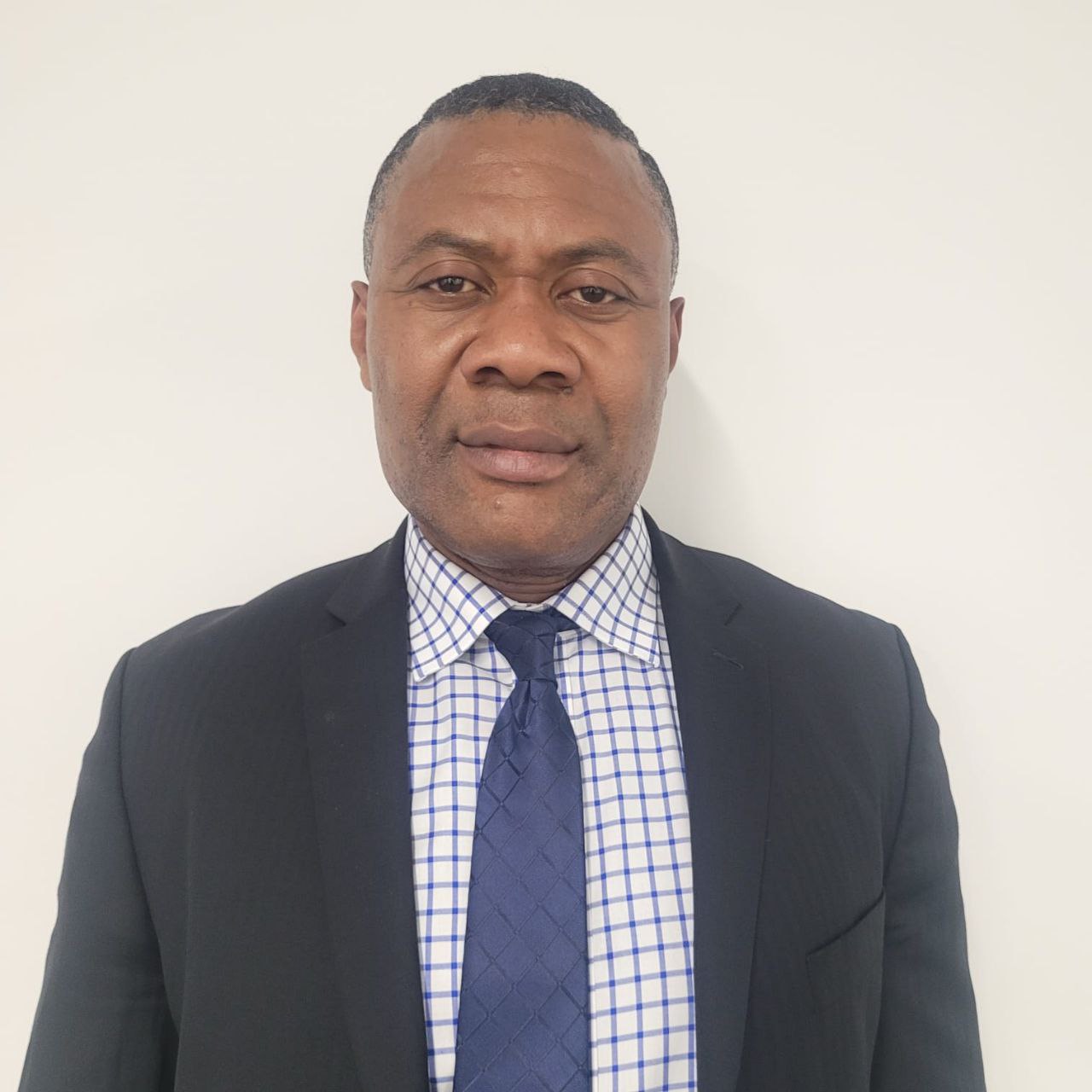 Dr Henry Egenti
