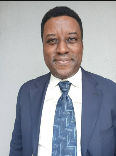 Dr Olisa Mokelu